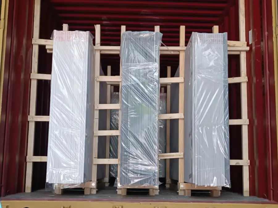 Loading Quartz Slabs